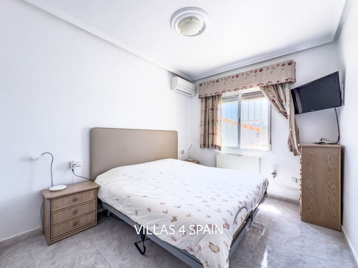 Image No.28-4 Bed Villa for sale