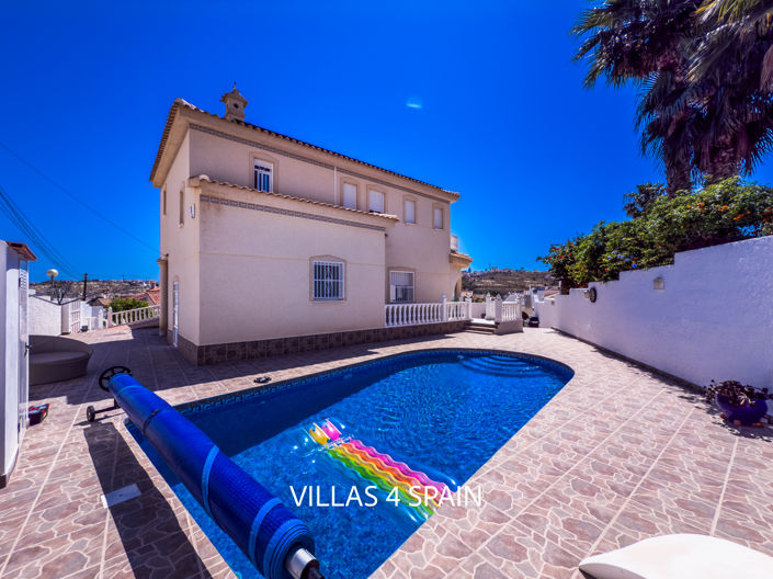 Image No.55-4 Bed Villa for sale