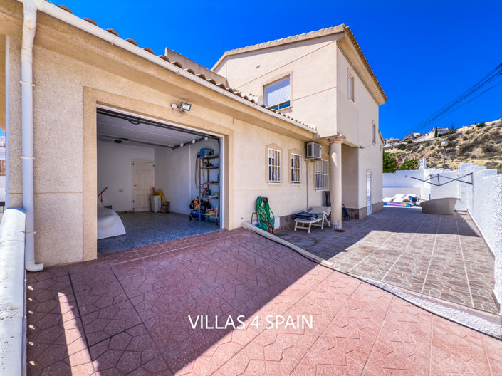 Image No.9-4 Bed Villa for sale