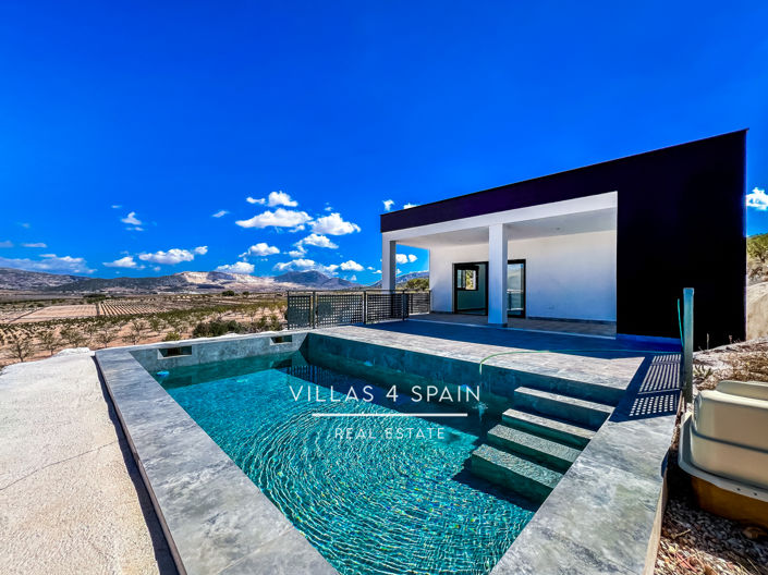 Image No.11-3 Bed Villa for sale