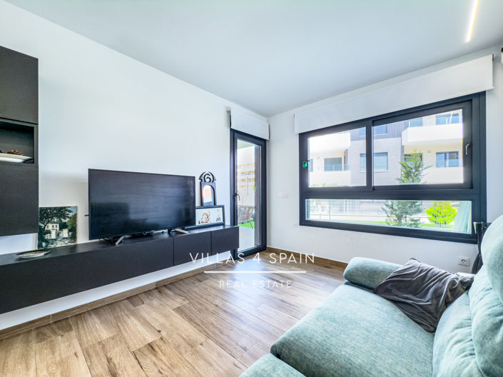 Image No.19-2 Bed Apartment for sale