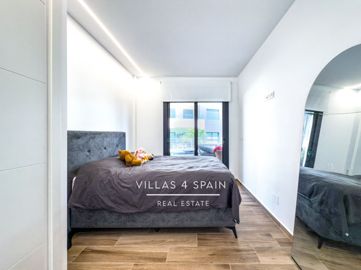 Image No.31-2 Bed Apartment for sale