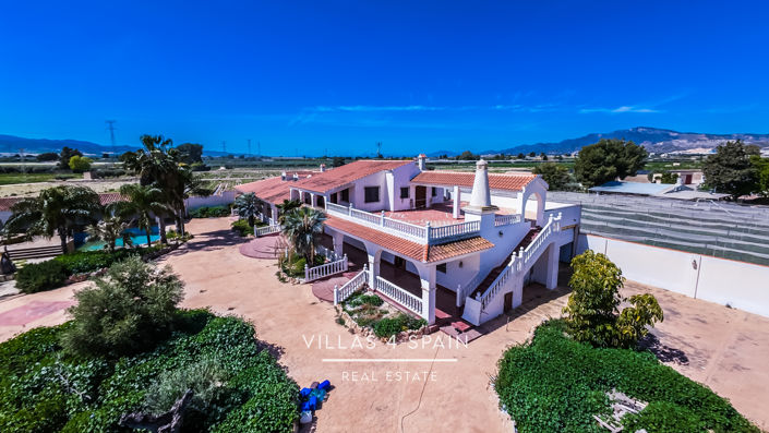 Image No.56-8 Bed Villa for sale