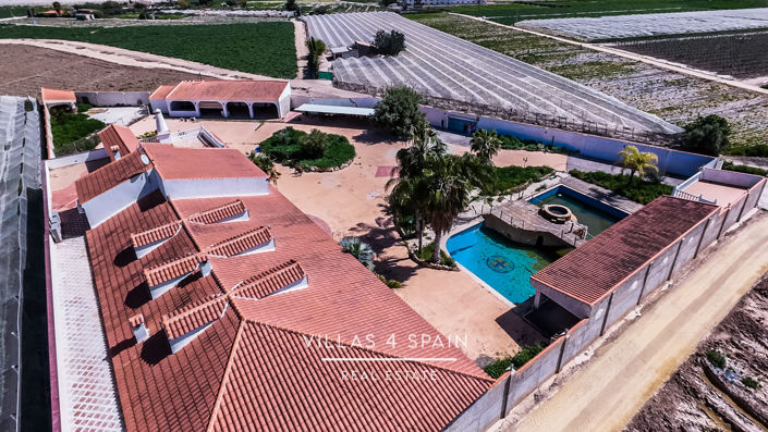 Image No.58-8 Bed Villa for sale