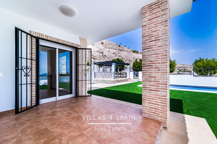 Image No.21-3 Bed Villa for sale