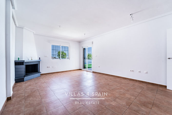 Image No.30-3 Bed Villa for sale