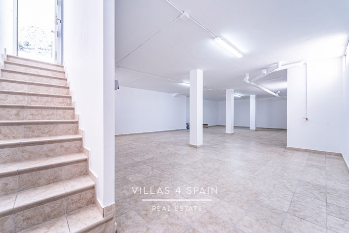 Image No.65-3 Bed Villa for sale