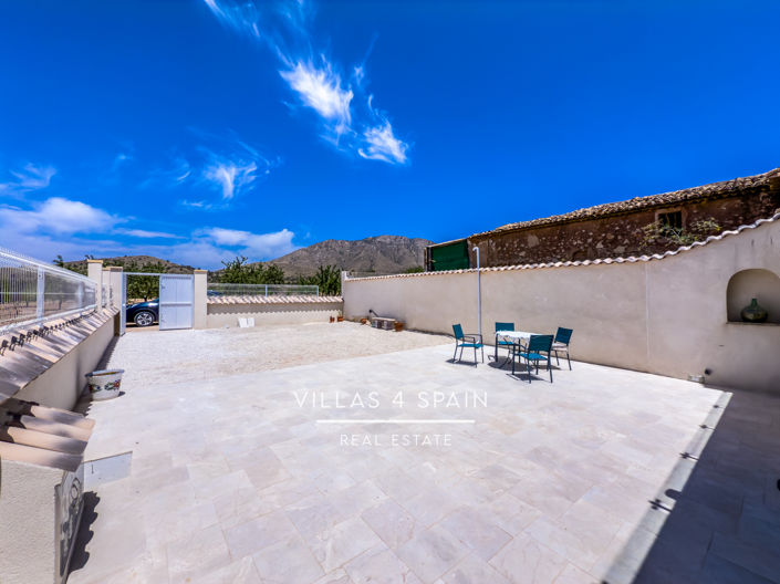 Image No.31-4 Bed Property for sale