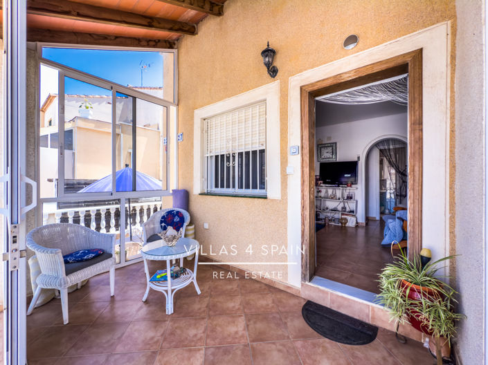 Image No.13-3 Bed Property for sale