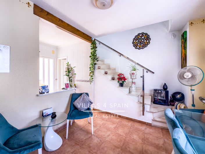 Image No.21-3 Bed Property for sale