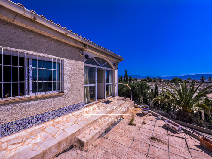 Image No.12-2 Bed Villa for sale