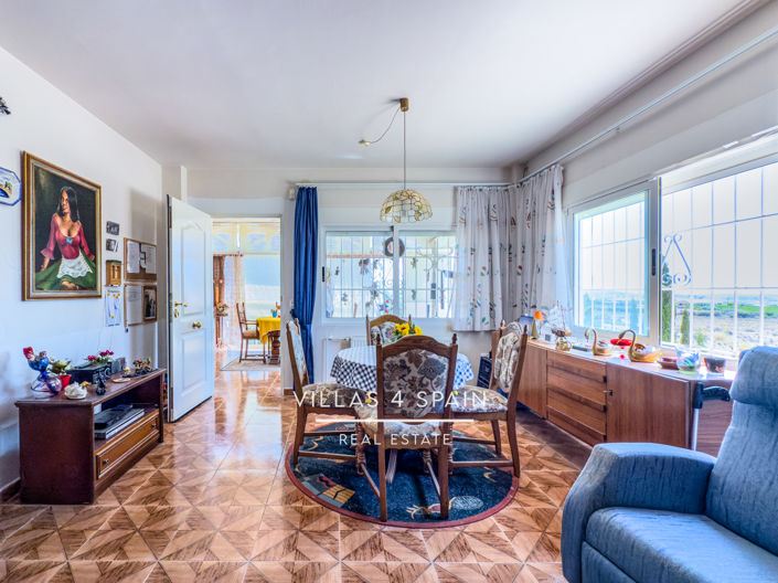 Image No.17-2 Bed Villa for sale