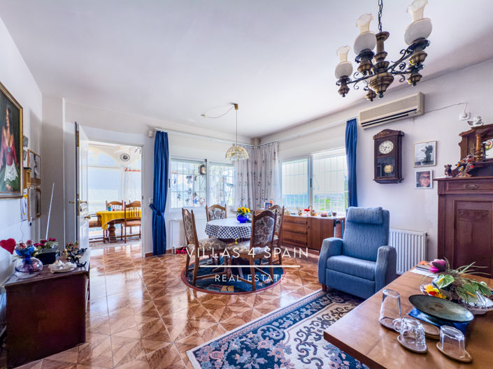 Image No.23-2 Bed Villa for sale