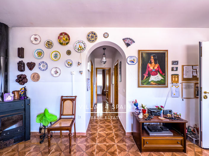 Image No.24-2 Bed Villa for sale