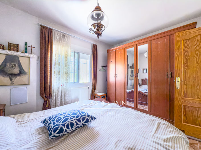 Image No.30-2 Bed Villa for sale