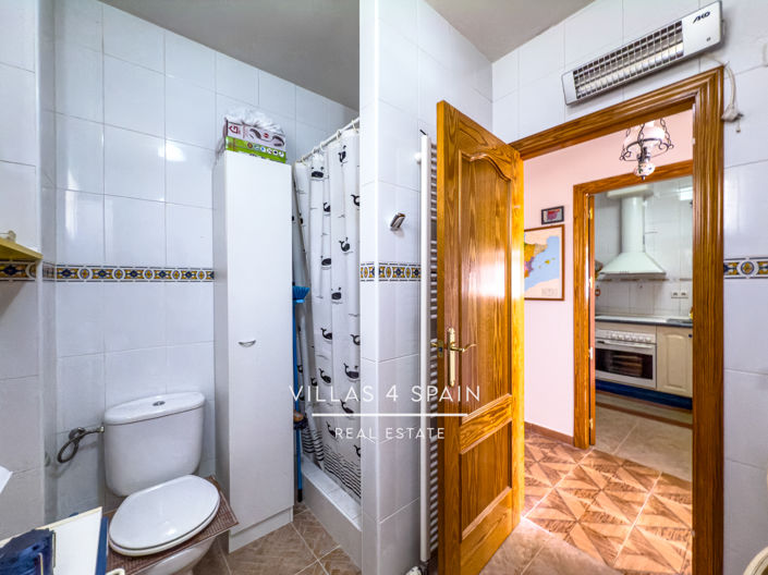 Image No.32-2 Bed Villa for sale