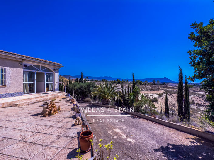 Image No.40-2 Bed Villa for sale