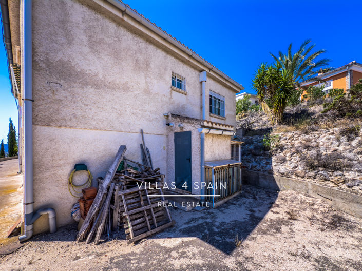 Image No.56-2 Bed Villa for sale