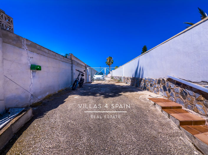 Image No.60-2 Bed Villa for sale