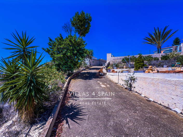 Image No.9-2 Bed Villa for sale