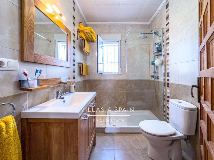 Image No.38-4 Bed Villa for sale