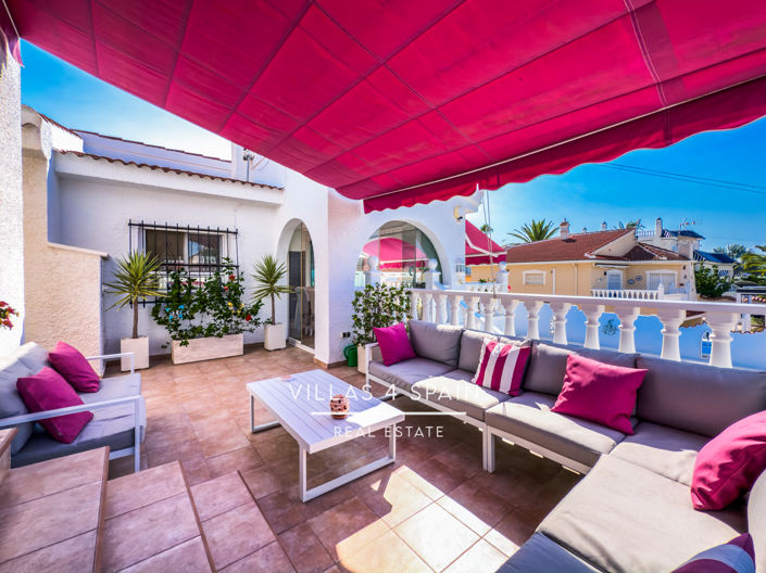 Image No.40-4 Bed Villa for sale