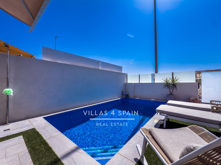 Image No.11-3 Bed Villa for sale