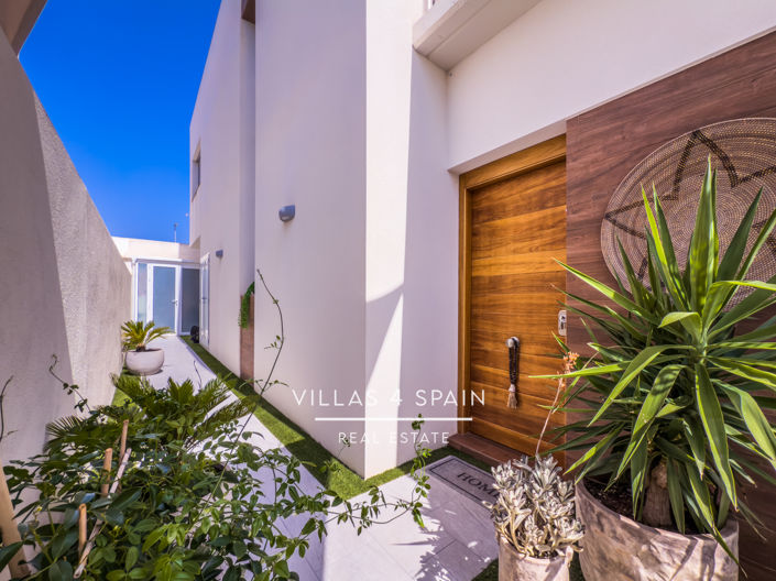 Image No.16-3 Bed Villa for sale