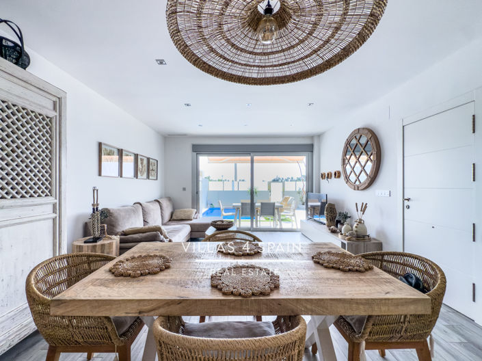 Image No.20-3 Bed Villa for sale