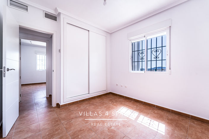 Image No.45-3 Bed Villa for sale