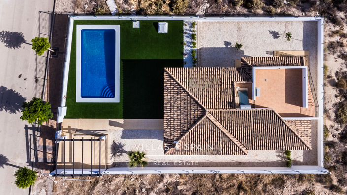 Image No.68-3 Bed Villa for sale