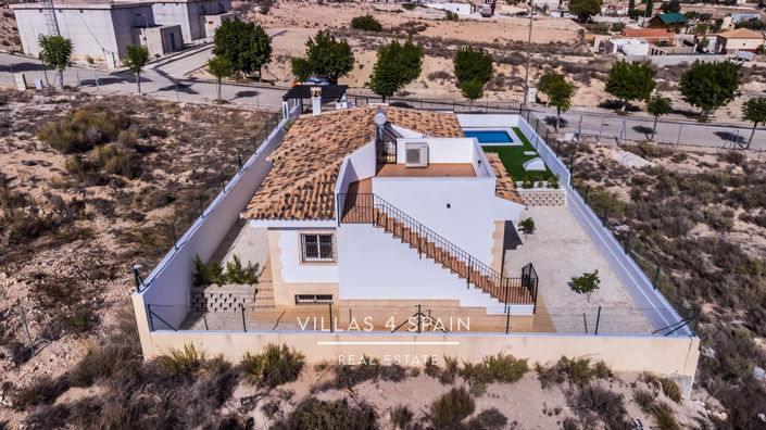 Image No.71-3 Bed Villa for sale