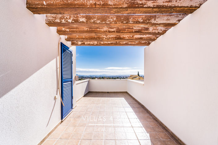 Image No.24-3 Bed Villa for sale