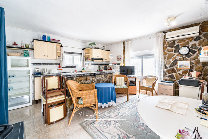 Image No.23-4 Bed Villa for sale