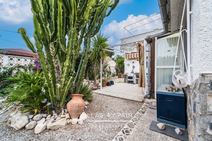 Image No.8-4 Bed Villa for sale