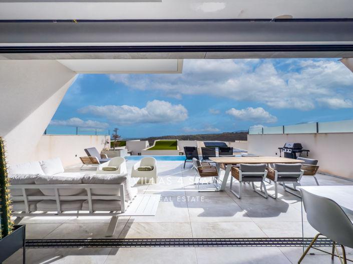 Image No.14-4 Bed Villa for sale