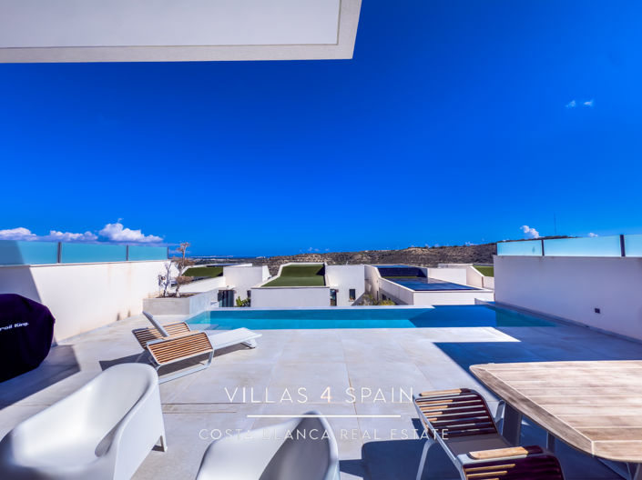 Image No.16-4 Bed Villa for sale