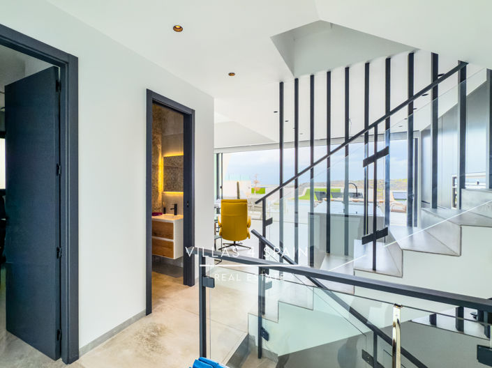 Image No.26-4 Bed Villa for sale