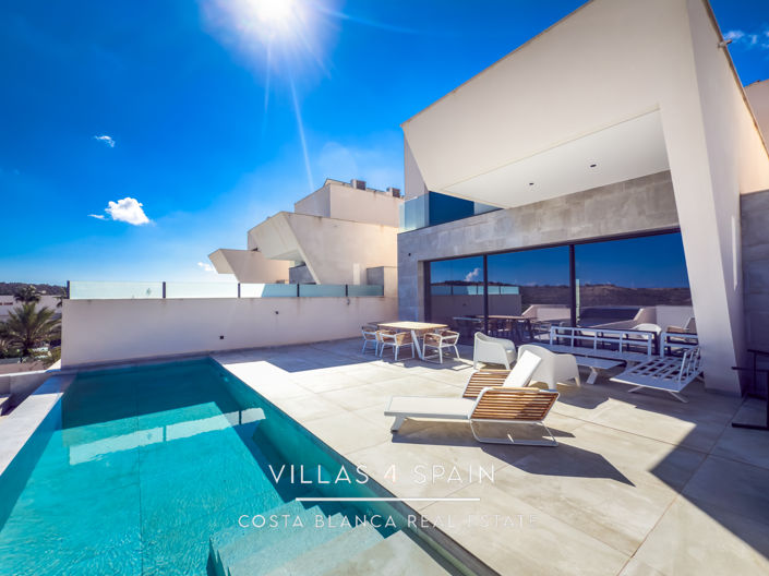 Image No.6-4 Bed Villa for sale