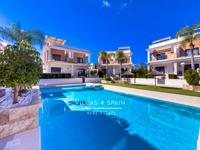 Image No.50-3 Bed Property for sale