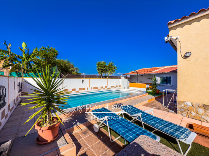 Image No.16-3 Bed Villa for sale