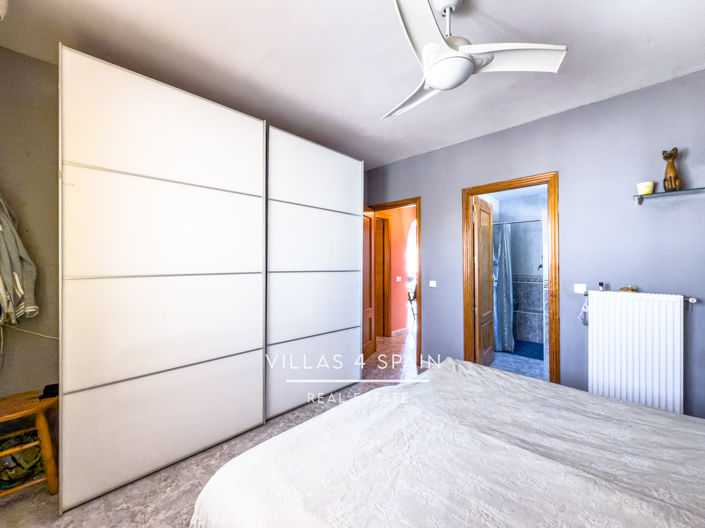 Image No.28-3 Bed Villa for sale