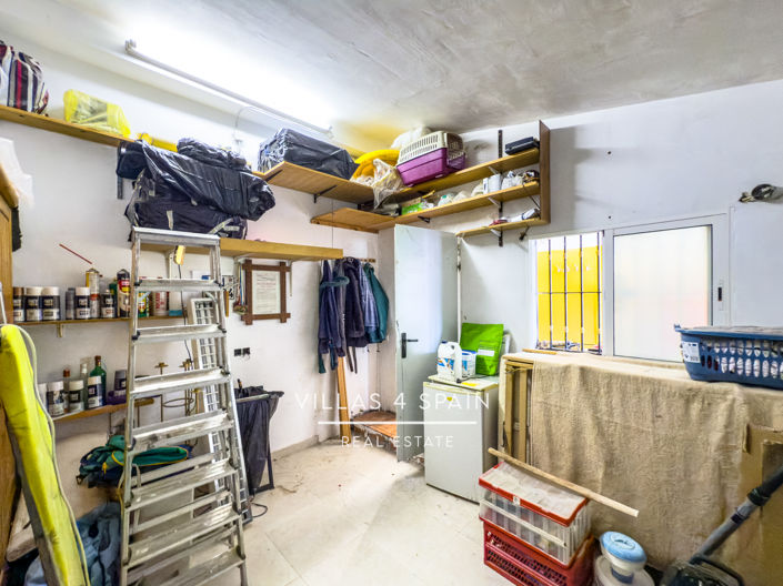 Image No.43-3 Bed Villa for sale