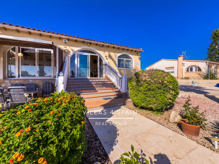 Image No.5-3 Bed Villa for sale