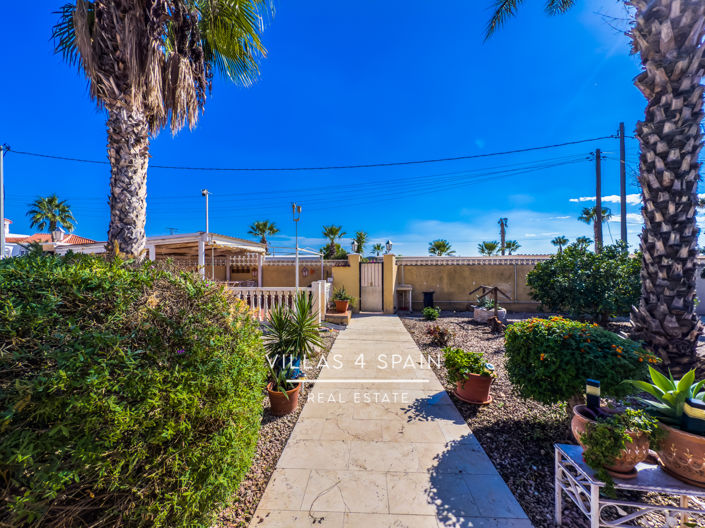 Image No.8-3 Bed Villa for sale