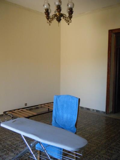 Image No.16-2 Bed Townhouse for sale