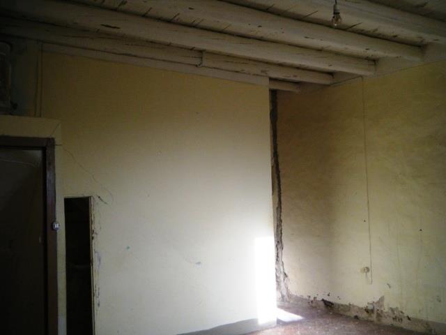 Image No.2-2 Bed Townhouse for sale