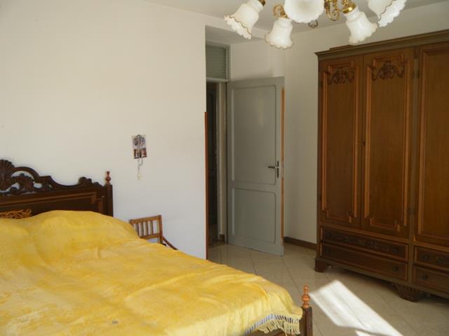 Image No.23-3 Bed Townhouse for sale