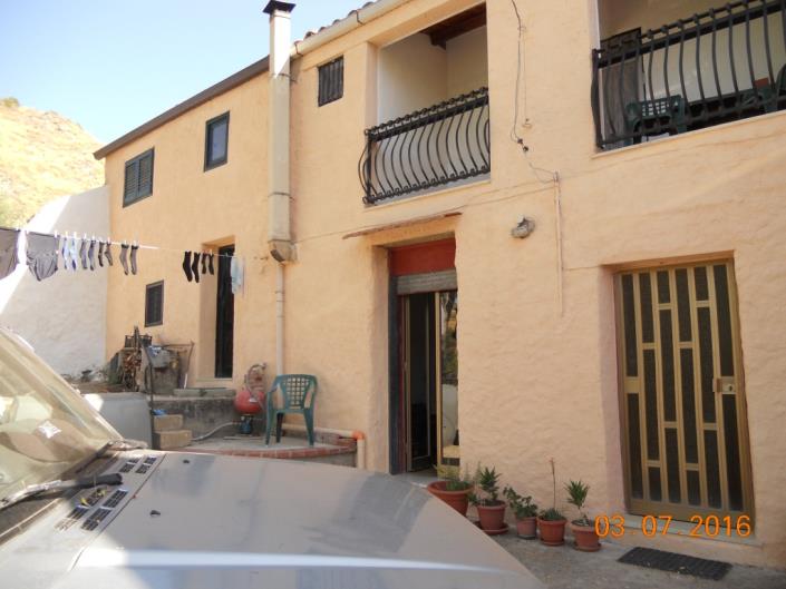 Image No.31-3 Bed Villa for sale