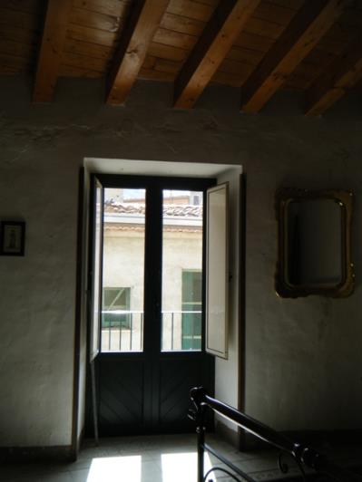 Image No.18-4 Bed Townhouse for sale